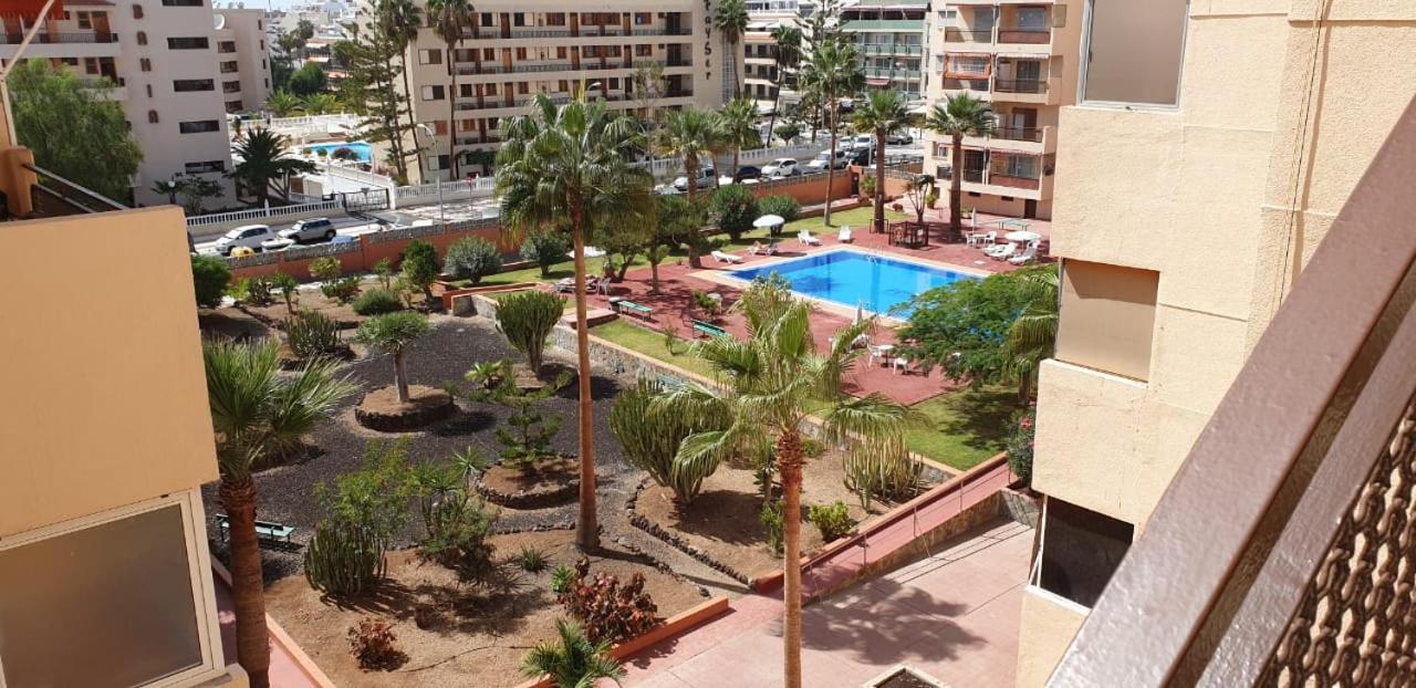 Los Cristianos - Apartment With Pool Crissol Arona  Bagian luar foto